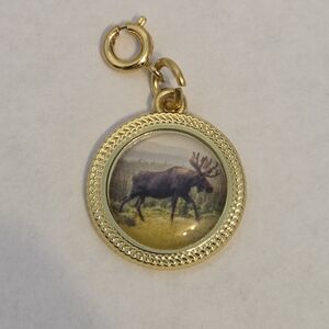 Alaska Experience Gold Tone Moose Bracelet Charm 1990's